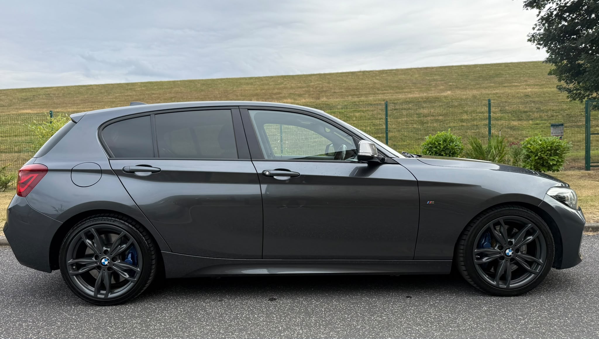 BMW M140i photo 4