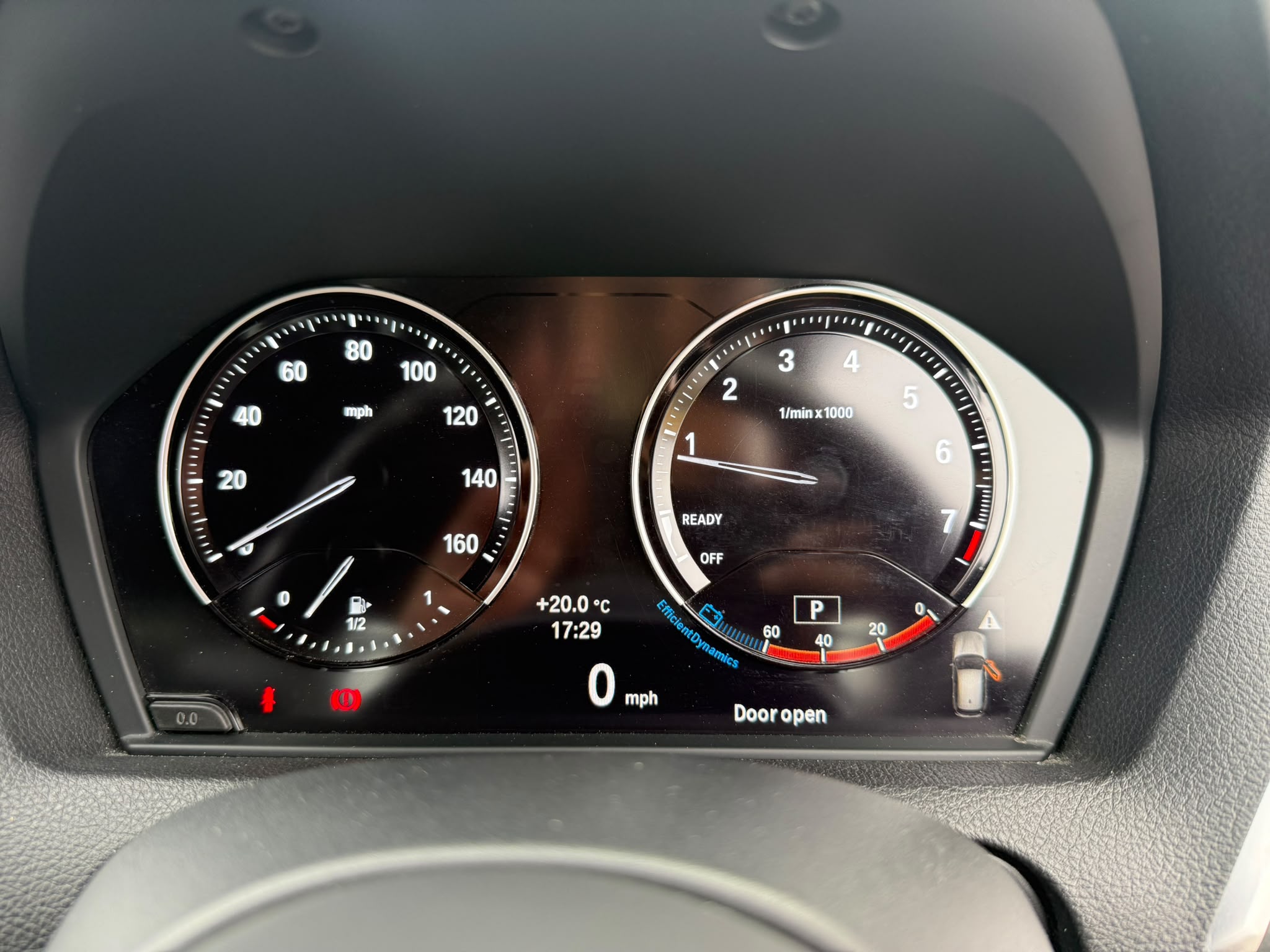 BMW M140i photo 11