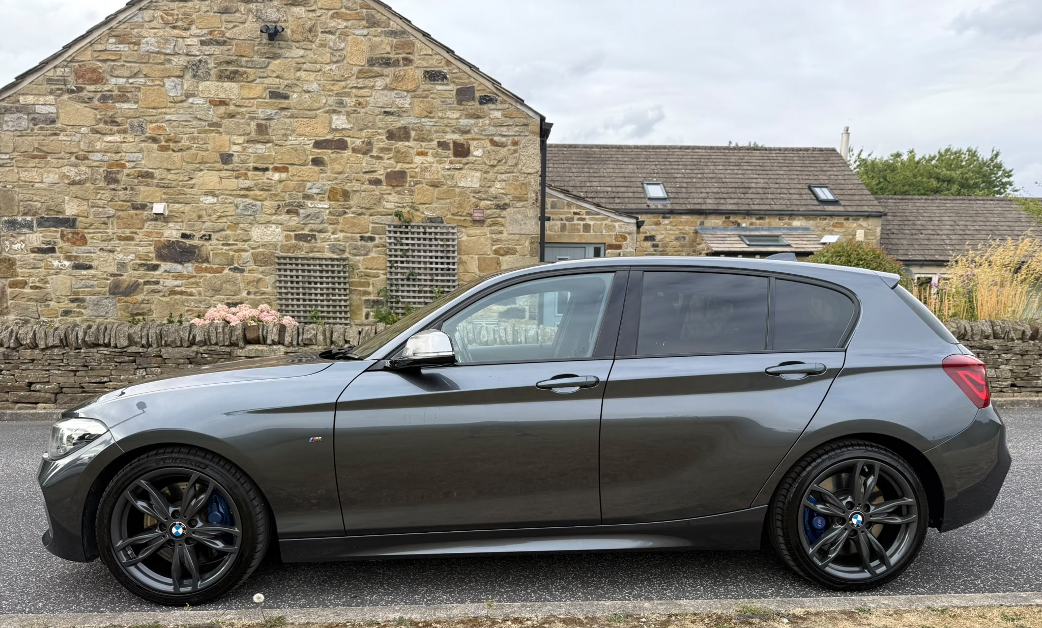 BMW M140i photo 15