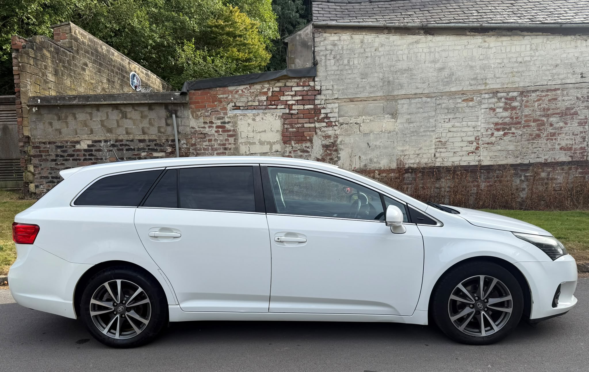 2014 Toyota Avensis Tourer